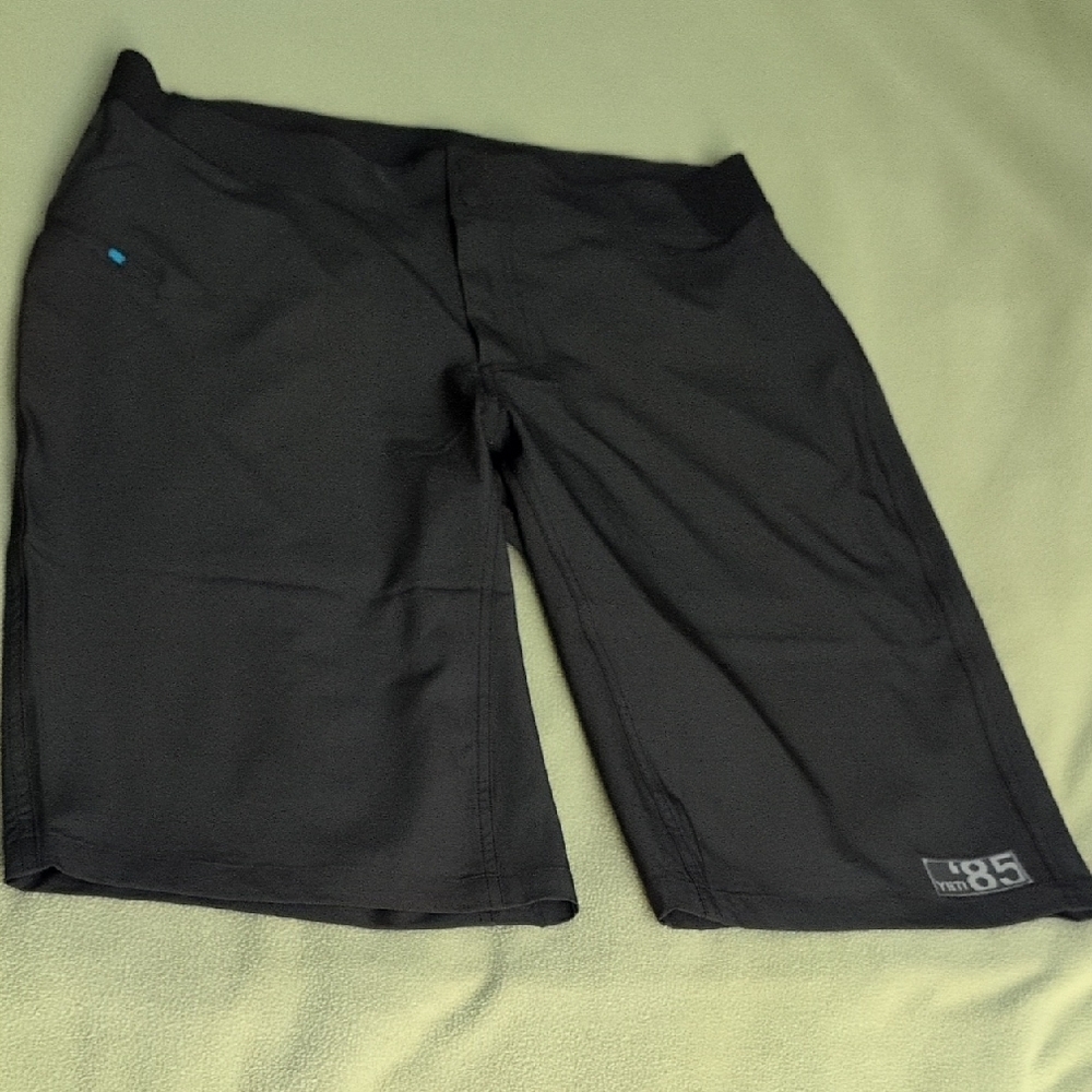 Yeti Cycles Rustler Short Men's
